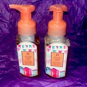 Bath And Body Works Cotton, Candy skies, gentle, foaming hand soap